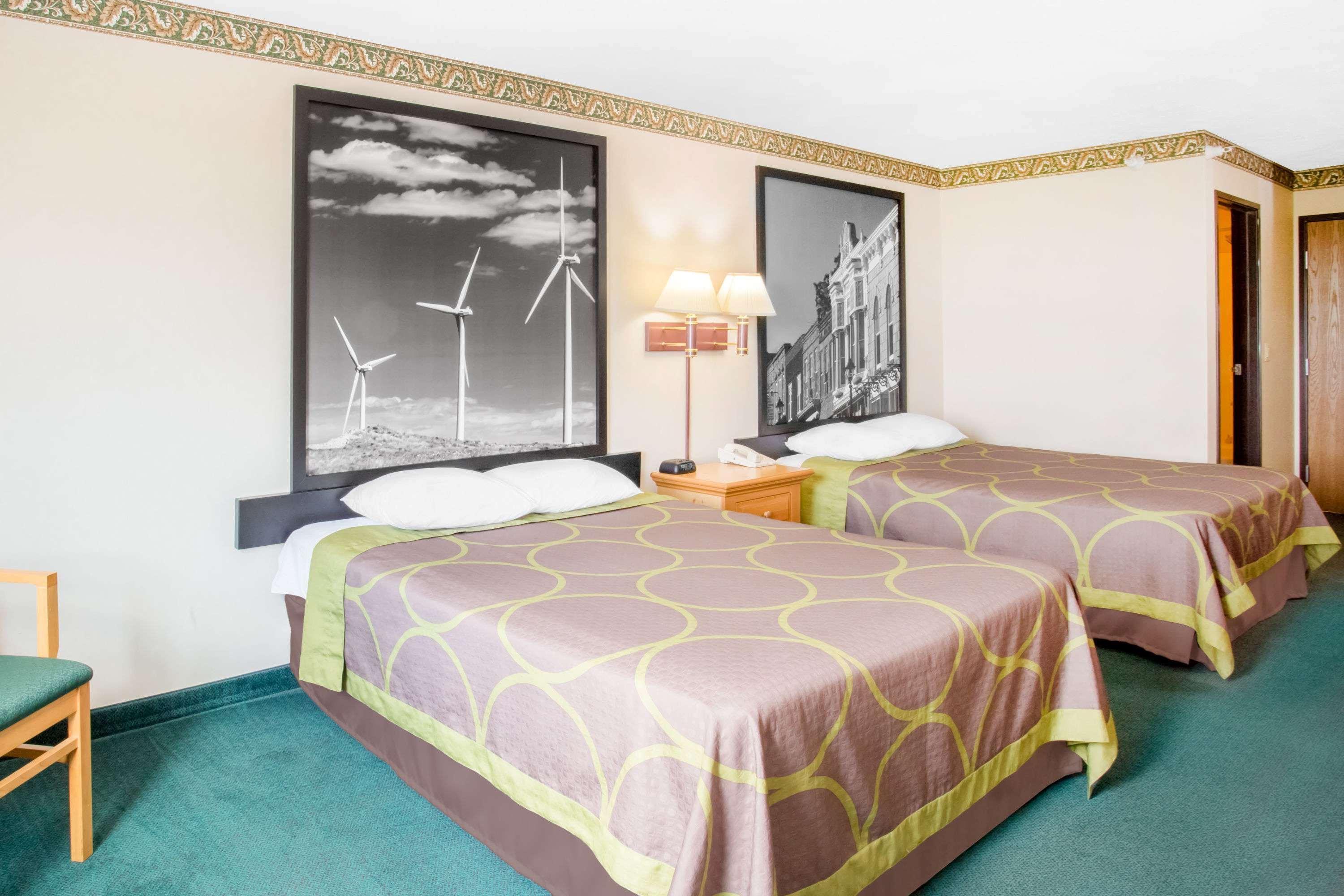 Burgundy Inn & Suites By Oyo El Paso Extérieur photo