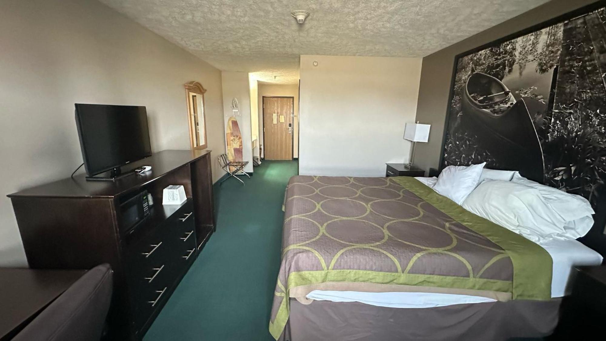Burgundy Inn & Suites By Oyo El Paso Extérieur photo
