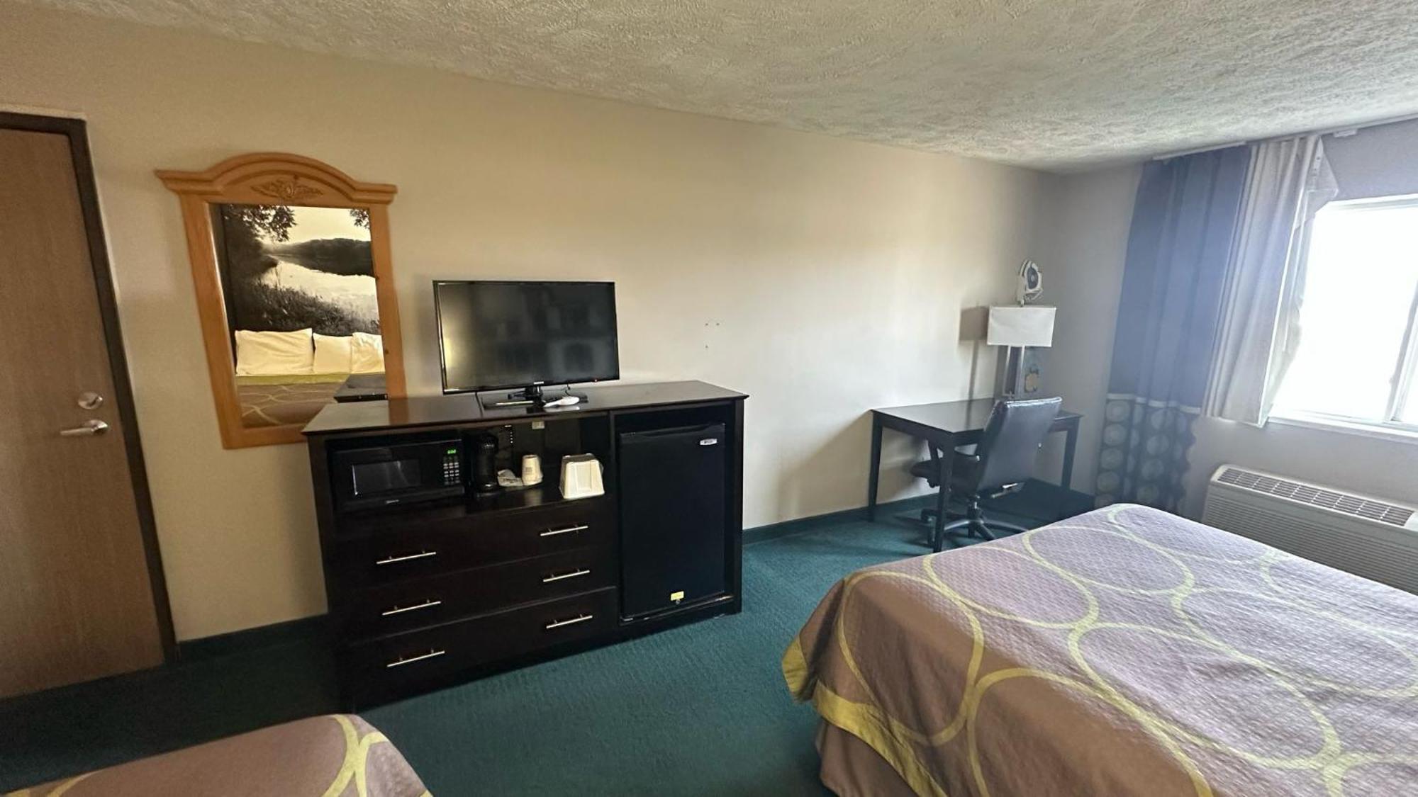 Burgundy Inn & Suites By Oyo El Paso Extérieur photo